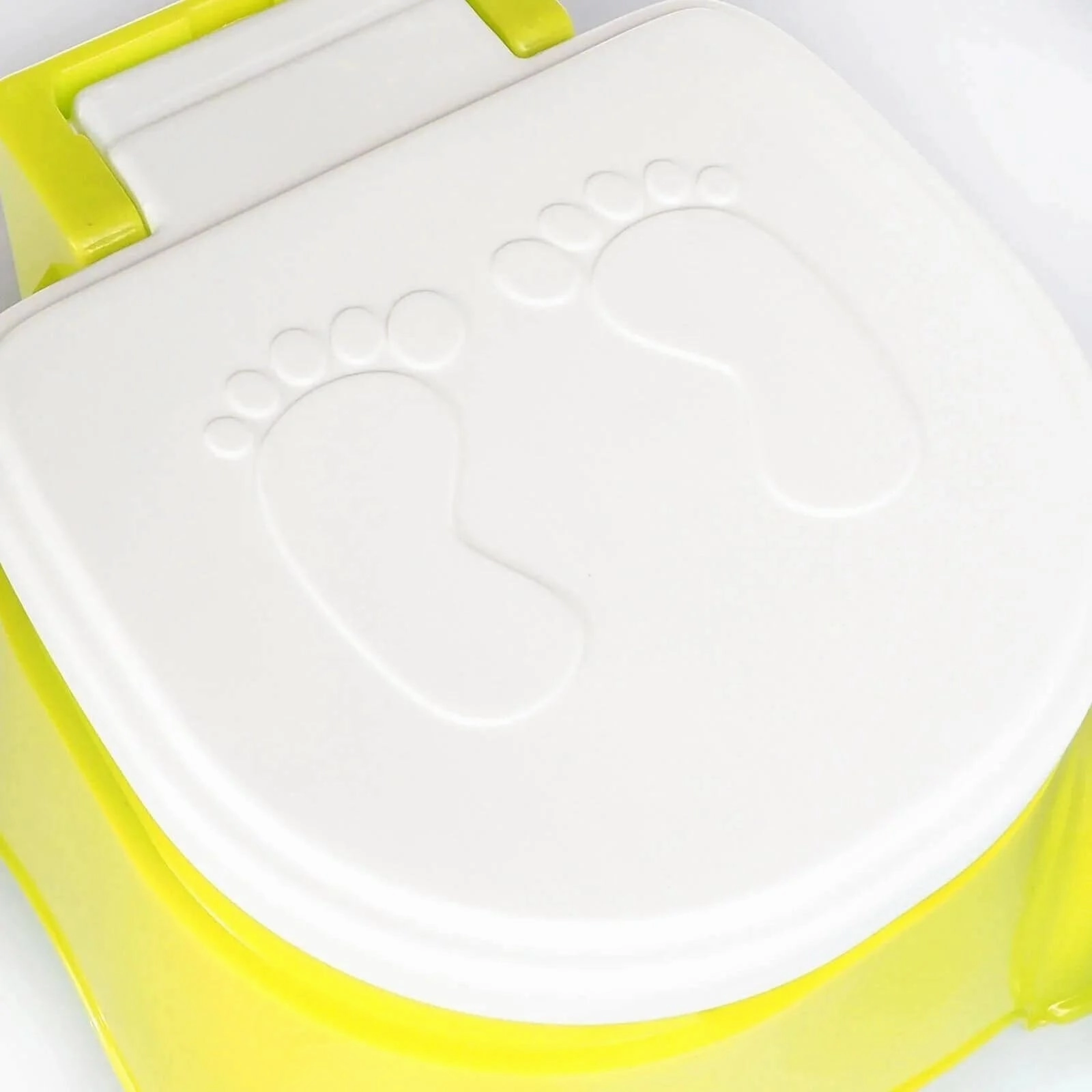 baby plus 3-in-1 Musical Potty & Step Stool
