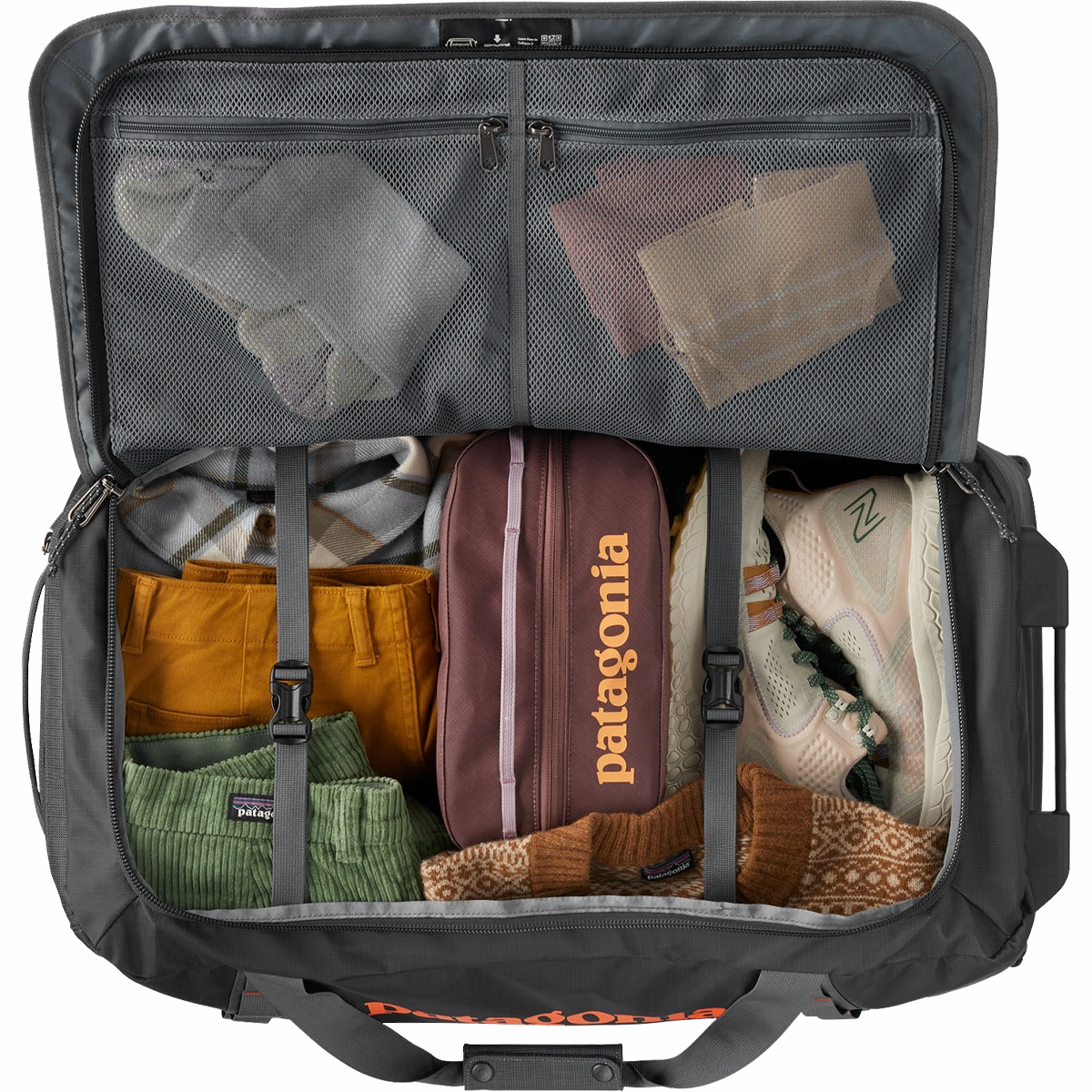 Black Hole Wheeled Duffle Bag 70L