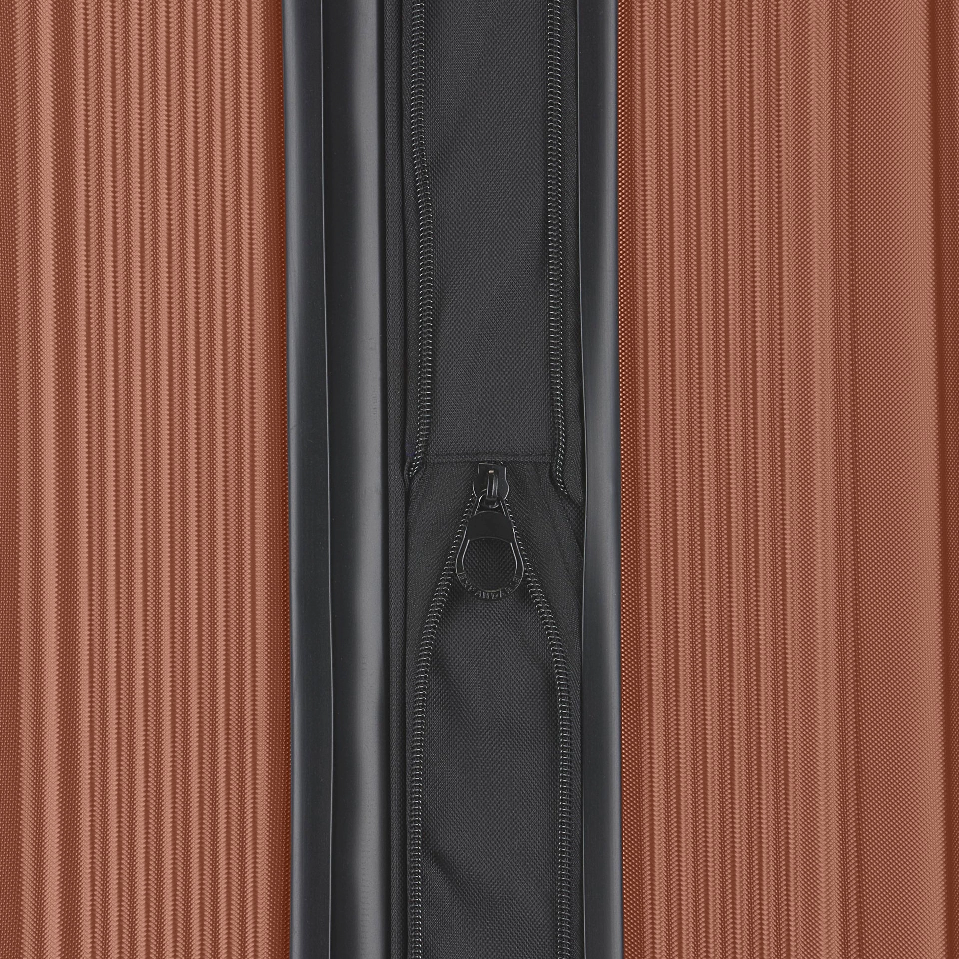 Bugatti Singapore 28in ABS/PC Luggage