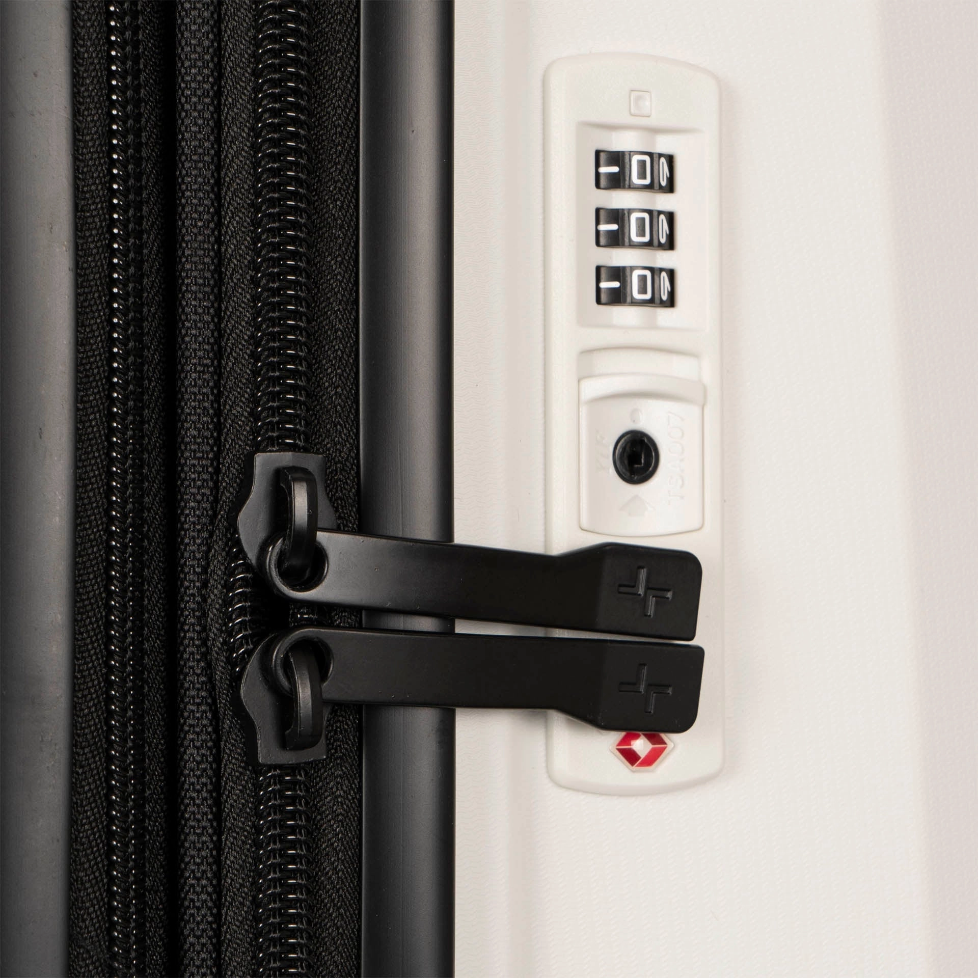 Dynamo Hardside 31" Luggage