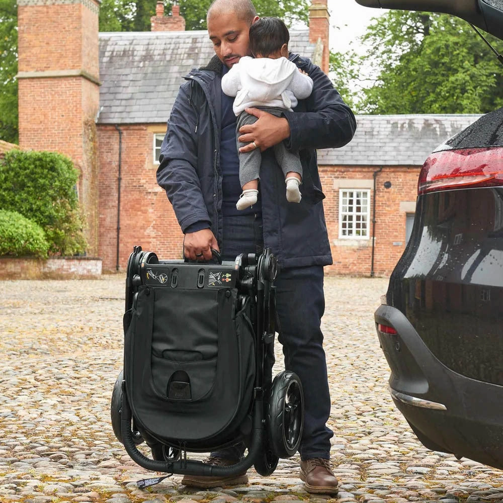 Mamas & Papas Ocarro All-Terrain Pram