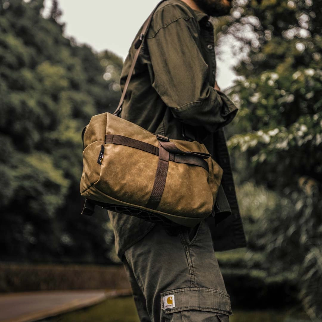 Pioneer Expandable Front Bag M (Carrier Frame NOT included)