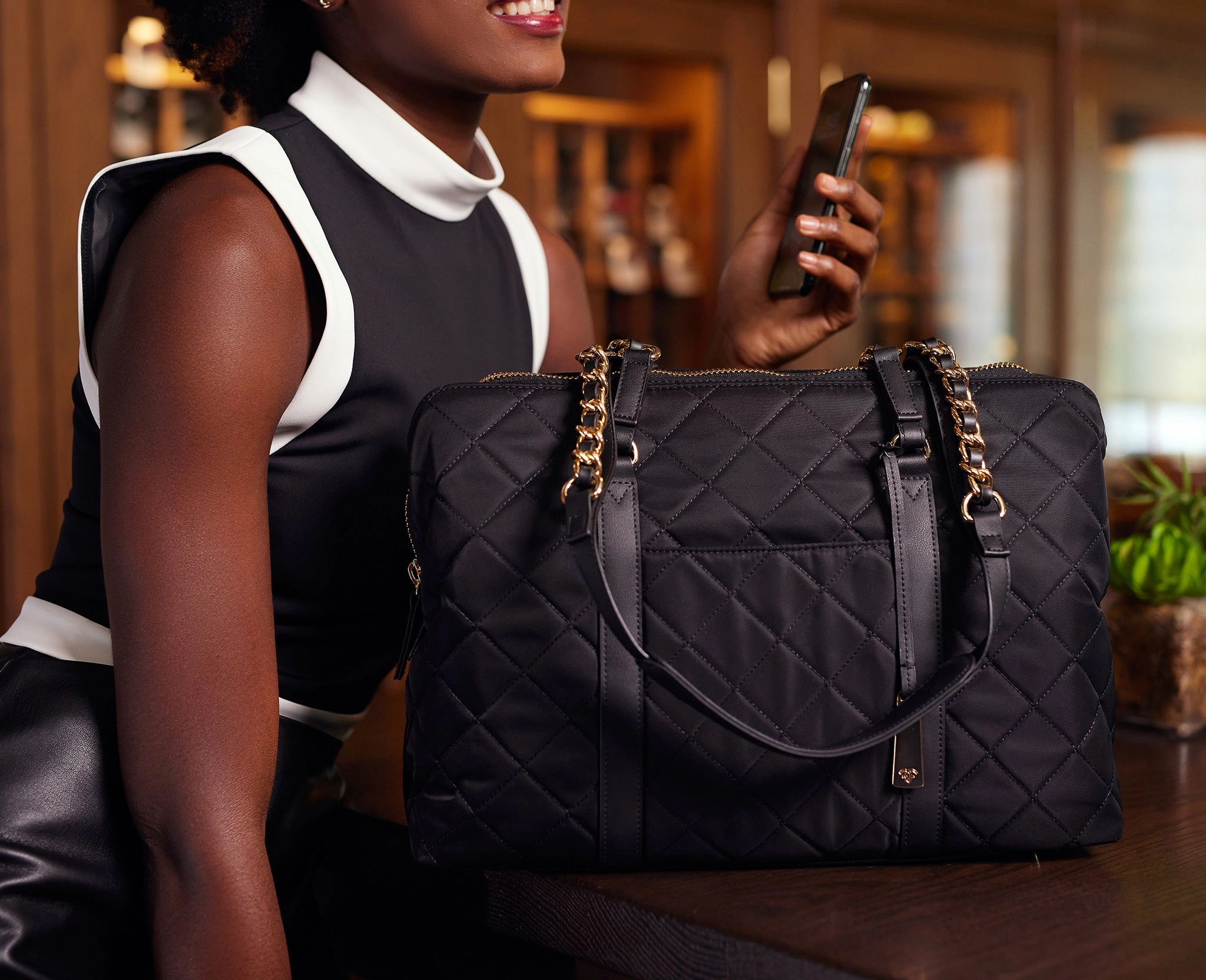 The No. 5 Classic 15” Laptop Tote