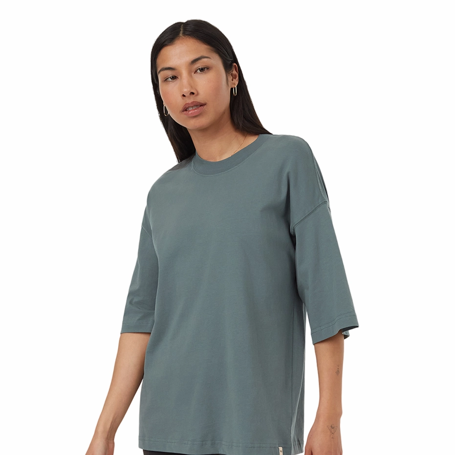 Women's Regenerative Cotton Oversized Shirt (Light Urban Green)